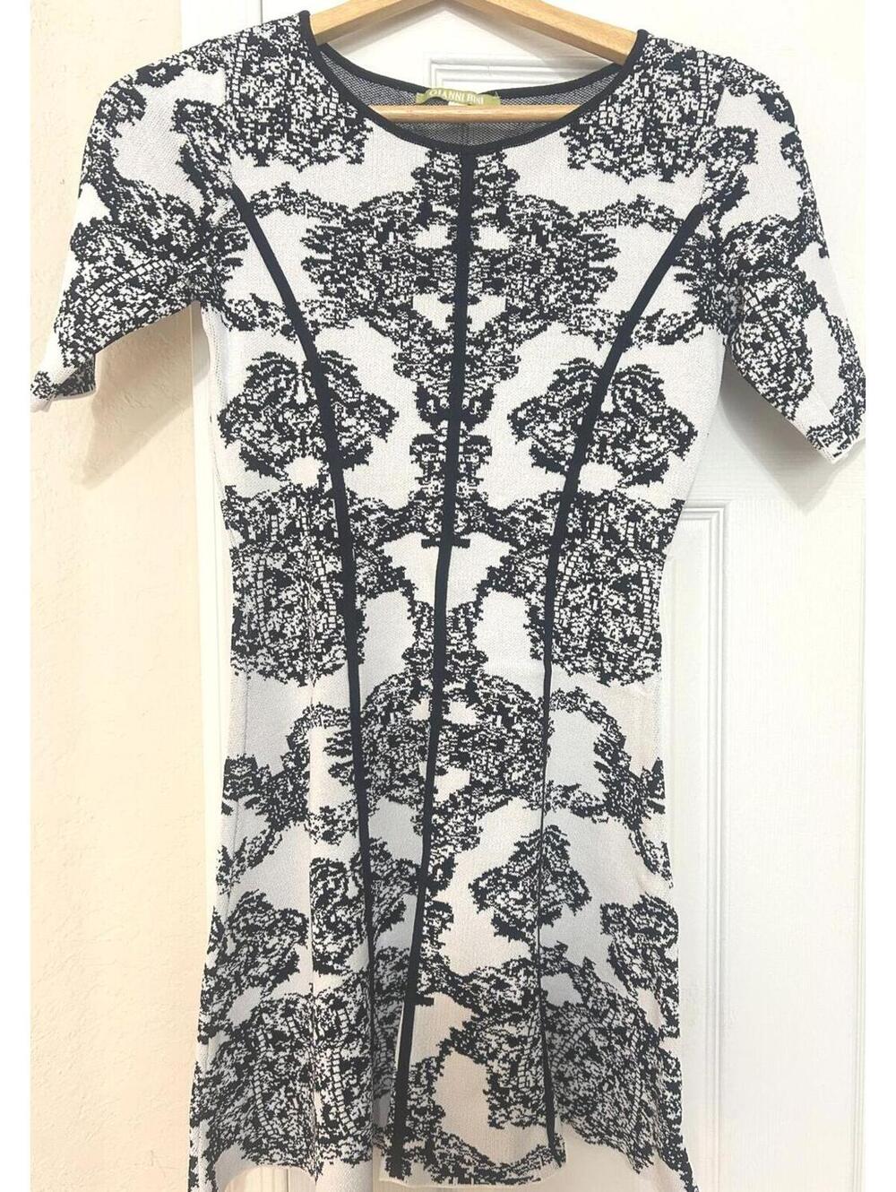 Gianni Bini Bodycon Dress XS Black White Stretch Knit Mini
